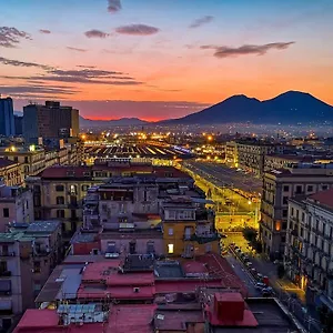 Couette-café Belvedere, Naples