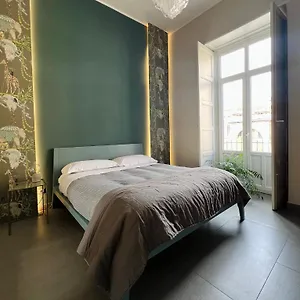 https://catania-rooms.catania-hotels.net